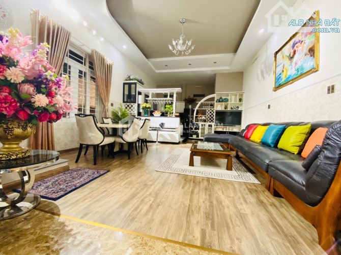 BÁN NHÀ 1T3L MẶT TIỀN BÀ HUYỆN THANH QUAN, P4- FULL TC 133M2, GIÁ 14.5 TỶ