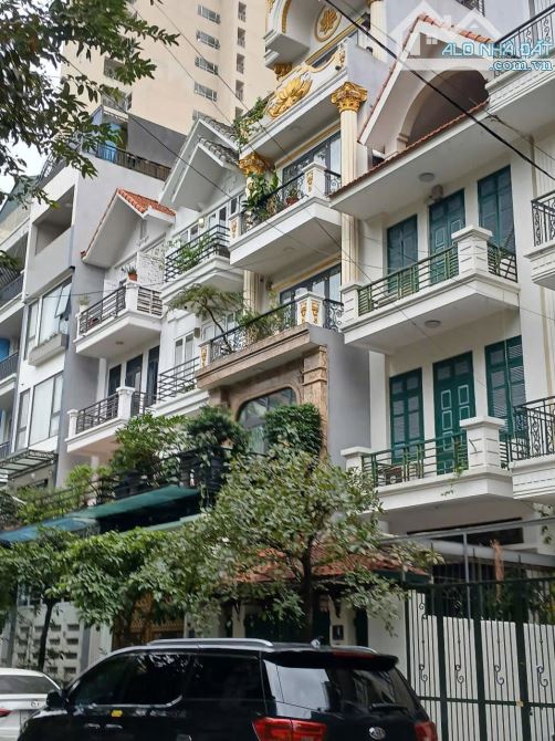 BÁN LIỀN KỀ NGHĨA ĐÔ - HOÀNG QUỐC VIỆT, 82M2, 4T, 32.5 TỶ. XEM NGAY