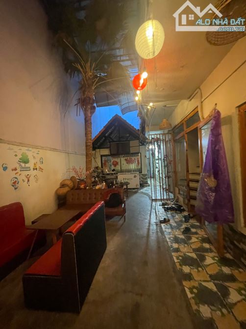 Nhân - vị trí đẹp Ngang 8m cách biển 200m mặt tiền Nguyễn Đình Chiểu