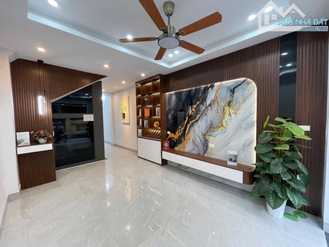 Bán nhà Thụy Phương – 43m² – 5 tầng – Thang máy – Ô tô tránh – Kinh doanh – Nhỉnh 8 tỷ
