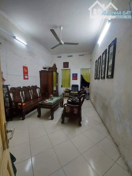 BÁN NHÀ MẶT PHỐ PHỦ DOÃN – LÔ GÓC HIẾM – 57M² x 2 TẦNG – MẶT TIỀN 7M – KINH DOANH ĐỈNH – G