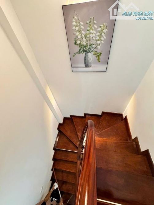 CẦU GIẤY 40M2-4 TẦNG - 8,9 TỶ,