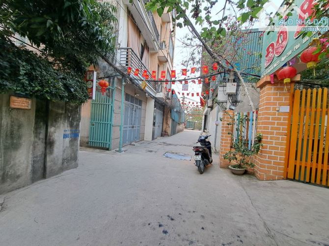Bán nhà Phố Vĩnh Hưng , Hoàng Mai  , Hà Nội