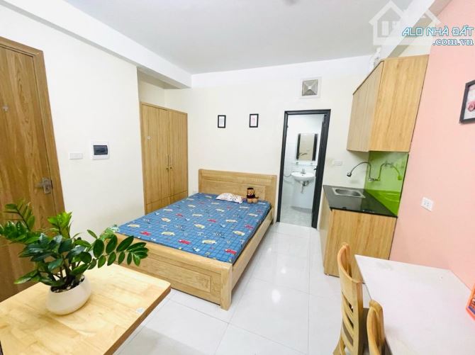 BÁN CCMN THANH XUÂN, NHÀ ĐẸP 102m2 x 8T, DOANH THU 1,5 TỶ NĂM. GIÁ 19,9 TỶ