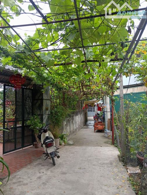 Tầm 3 tỉ đất 32m mt 4m ô tô nhỏ,2 mặt ngõ trước sau,thượng cát,bắc từ liêm
