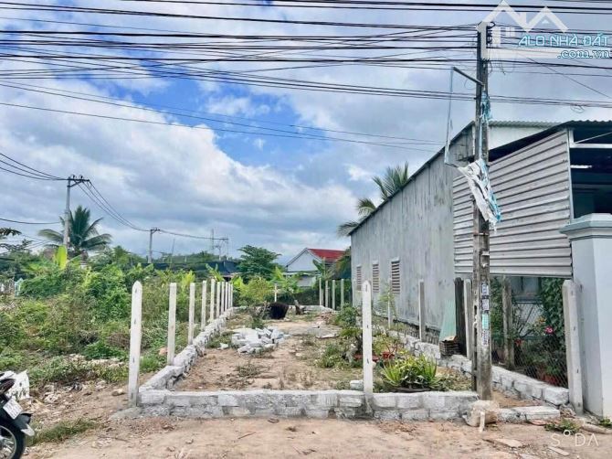 Bán lô 124m2 mặt tiền đường nhựa liên xã Bình Lộc , Diên Khánh