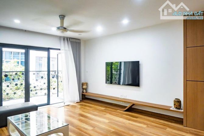 Nhà 6 tầng phố Xuân La 92m6 quận Tây Hồ Hà Nội kinh doanh văn phòng công ty gần Hồ Tây