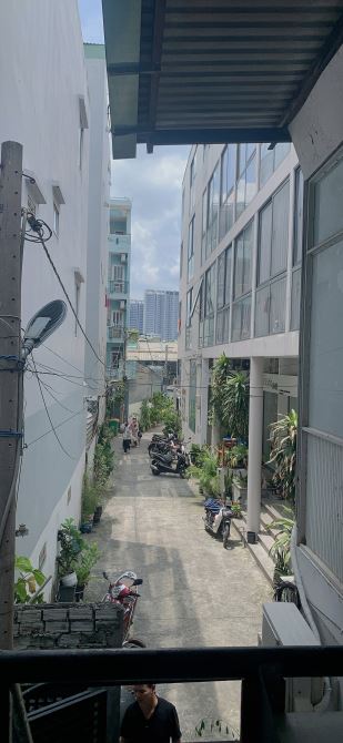 Nhà hai mặt tiền hẻm , kinh doanh đỉnh tốt,  dòng tiền 60tr/tháng cho thuê kho đựng thuốc
