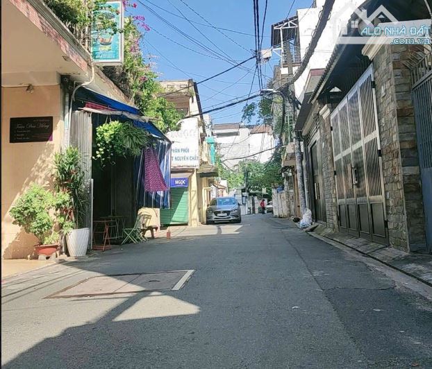 BÁN ĐẤT 5x18 THẠNH LỘC 19 Q12 HXH VÀO NHÀ SÁT GÒ VẤP HƠN 4 TỶ XÍU