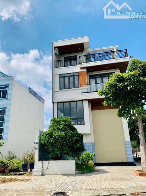 Chính chủ bán cặp 260m2 đối diện KCN Ponchen thích hợp xây trọ hoặc kho - Full thổ cư 100%
