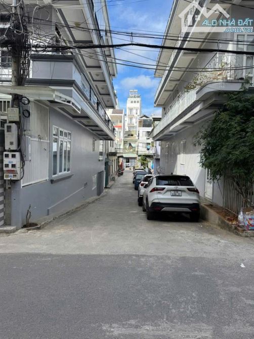 CHỦ KẸT BÁN GẤP NHÀ GÓC 2 MẶT TIỀN TRUNG TÂM PHƯỜNG 2 ĐÀ LẠT