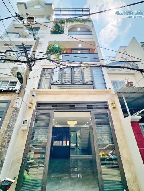 GẤP!BÁN NHÀ CÁCH MẠNG THÁNG 8,QUẬN 3.GIÁ 4TỶ180/63M2(4,5Mx14M).ĐANG CHO THUÊ 23TRIỆU/THÁNG