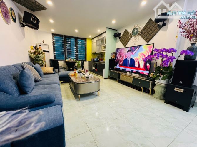 Tôi bán nhà số 20 Ngõ 44 Quan Nhân, Cầu Giấy, 35M , 7 Tầng, 8.75 Tỷ