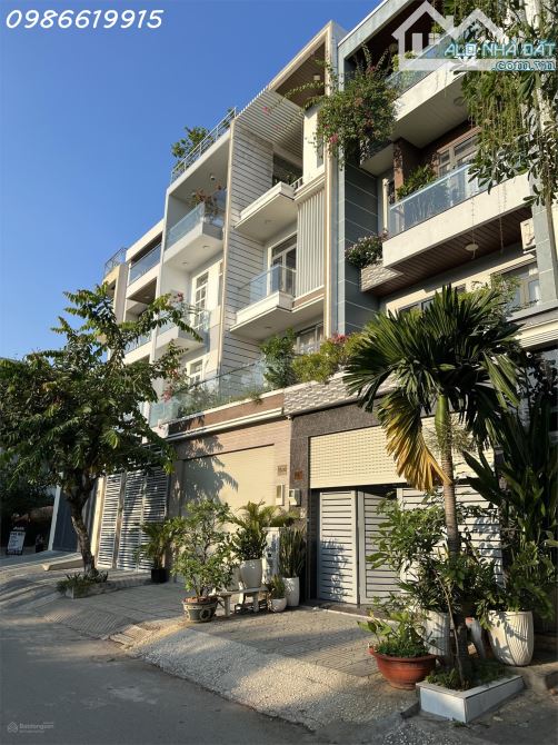 SIÊU PHẨM NHÀ PHỐ HIỆN ĐẠI KDC SAVIMEX - VỊ TRÍ VIP VIEW CÔNG VIÊN - 4 TẦNG - 100m2- CHỈ
