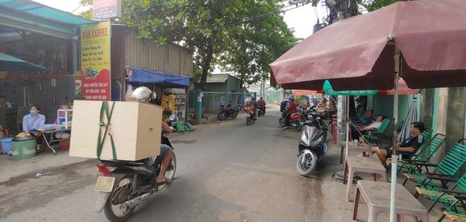 MẶT TIỀN ĐỈNH AN PHÚ ĐÔNG QUẬN 12 - HƠN 331M2, NGANG 8M, SẴN DÒNG TIỀN CHO THUÊ.