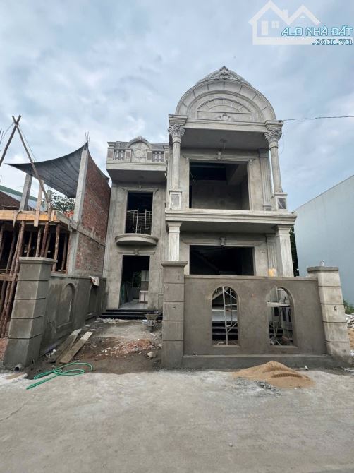 ⚠️ Bán nhà 2 tầng villa house tại kiệt 82 Quảng Tế, Thuỷ Xuân, quận Thuận Hoá, TP Huế ✅