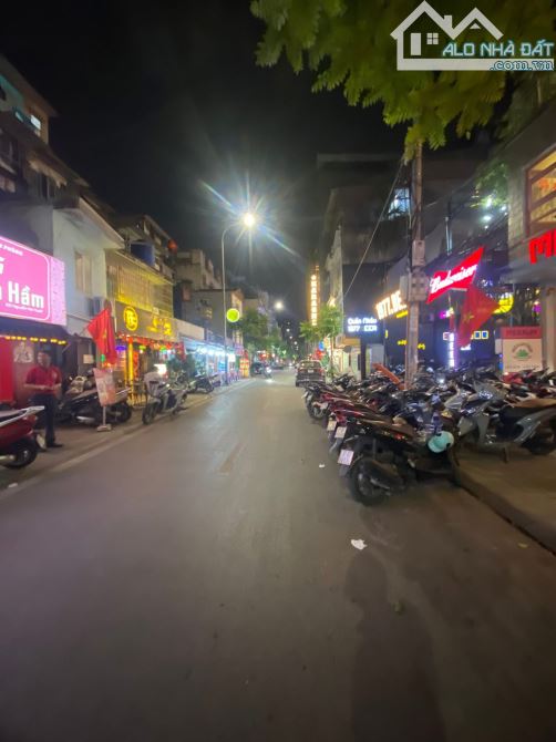 SIÊU PHẨM TẬP THỂ MẶT PHỐ NGUYỄN VĂN TUYẾT - MẶT TIỀN RỘNG - KINH DOANH ĐỈNH CAO - HIẾM NH