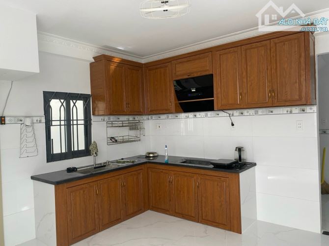 LÔ GÓC KINH DOANH ĐỈNH TẦNG NỞ HẬU - HXH - BÌNH TÂN - 4.1*19- NHỈNH 7 TỶ NHỎ GIỌT.
