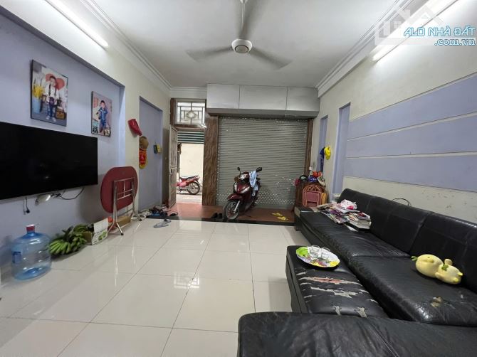 BÁN NHÀ MẶT TIỀN RỘNG MỄ TRÌ THƯỢNG DIỆN TÍCH 41M MẶT TIỀN 4.6M GIÁ 10.5 TỶ