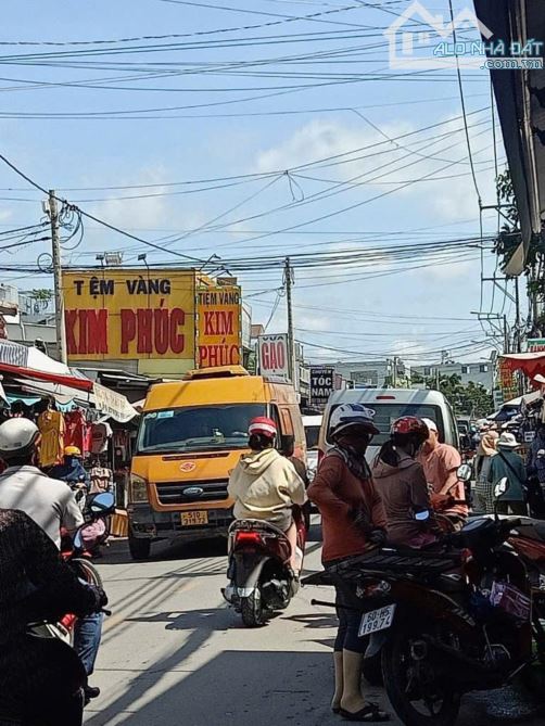 MẶT TIỀN NGUYỄN SÚY TÂN PHÚ 100M2 CẤP 4 TIỆN XÂY MỚI CHỈ 11 TỶ 5