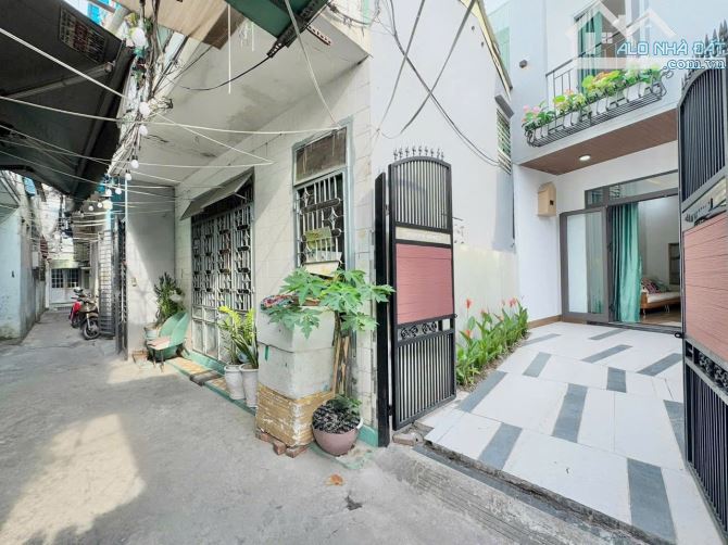 Nhà siêu đẹp 2 tầng Lê Duẩn 3PN 4WC full nội thất chỉ nhỉnh 3ty