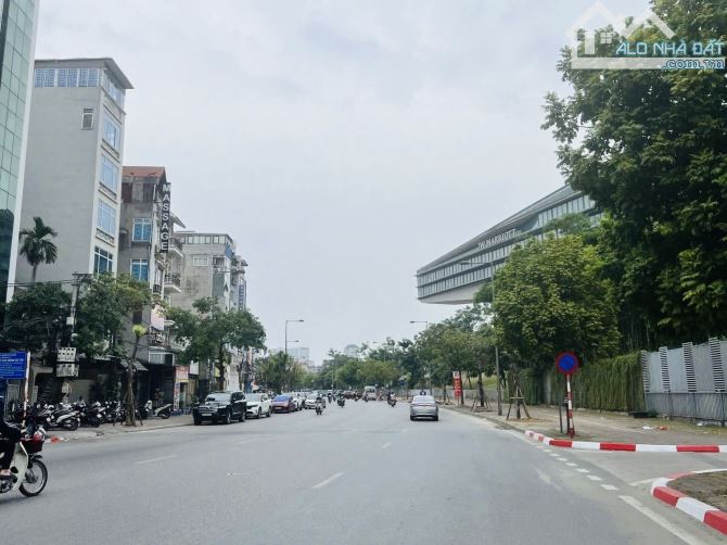 BÁN TOÀ NHÀ MẶT PHỐ MIẾU ĐẦM 75m2 - 8T THANG MÁY - MT 5.3m - 52.9 TỶ - VỈA HÈ - KINH DOANH