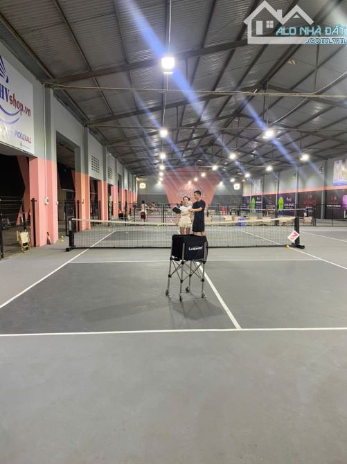 Cho thuê kho 1700m2 tại An Khánh, ngay thiên đường bảo sơn.Xe cont đỗ cửa.