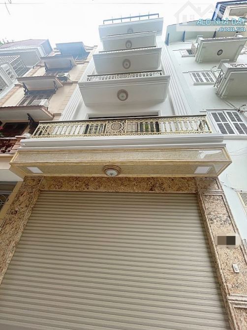 Bán nhà Trần Cung, 56m2, 7T thông sàn, tháng máy, phân lô, ôtô tránh đỗ cửa vào nhà,hơn 17
