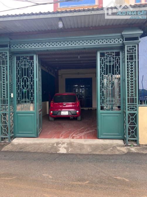 CẦN BÁN 1 LÔ ĐẤT NHƯ PHÂN LÔ VỈ HÈ Ô TÔ TRÁNH Ở YÊN NGHĨA HÀ ĐÔNG DT50M GIÁ 8,2TỶ