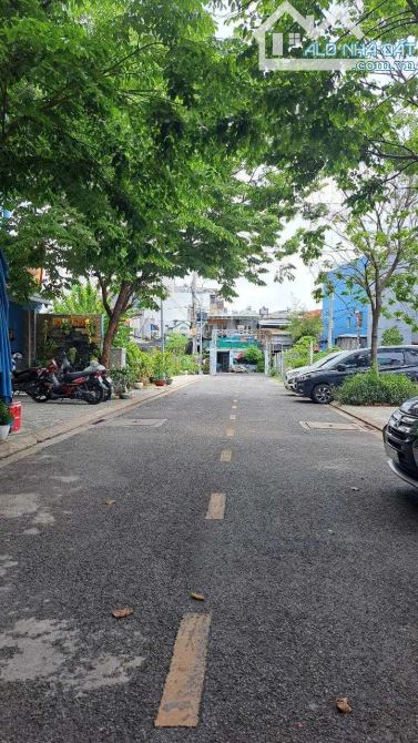 GẤP! Bán Nhà 5 Tầng, 66m2,Hẻm Nhựa 10m, Thới An 16, Quận12-Gần Chợ, UBND-Giá Tốt Chỉ 6.6Tỷ - 10