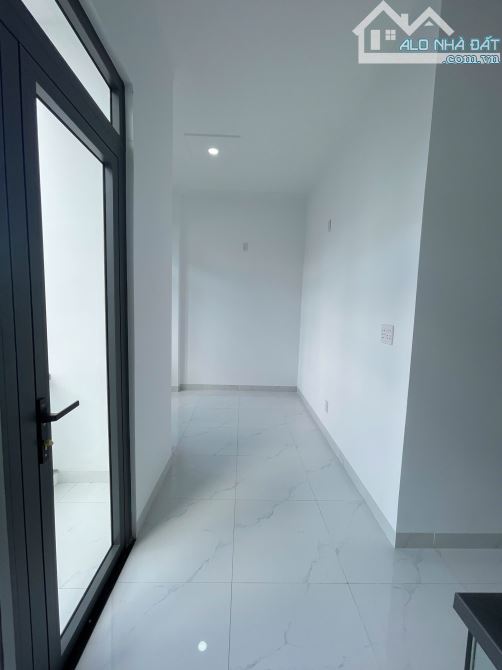 NHÀ LẦU HIỆN ĐẠI PHƯỜNG TÂN TRIỀU - 10