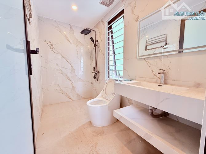 Bán nhà bát khối 61/80m2 xây 7 tầng , thang máy gara ôtô vỉa hè đá bóng - 11