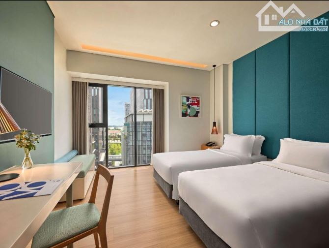 TOÀ K.SẠN 4 SAO - 10,000 M2- 240 PHÒNG- TRUNG TÂM PHÚ MỸ HƯNG- Q7- 2 TỶ/TH - 1