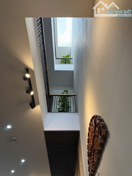 Bán nhà 1 trệt 2 lầu ngay trung tâm Bà Rịa Vũng Tàu, giá bán: 6 tỷ, DT: 100m2 - 11