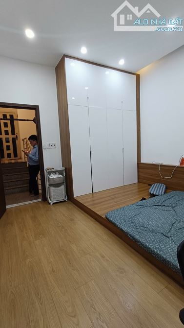 BÁN NHÀ LÊ VĂN QUỚI P BÌNH HƯNG HÒA A, HẺM XE HƠI QUAY ĐẦU 80M2 ĐÚC 3 TẤM GIÁ NHỈNH 7TỶ TL - 11