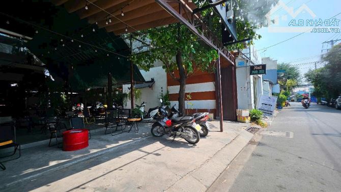 Bán gấp nhà và đất 427m2 mặt tiền đường nhánh Lê Văn Khương Hiệp Thành, giá 23.7 tỷ TL - 1