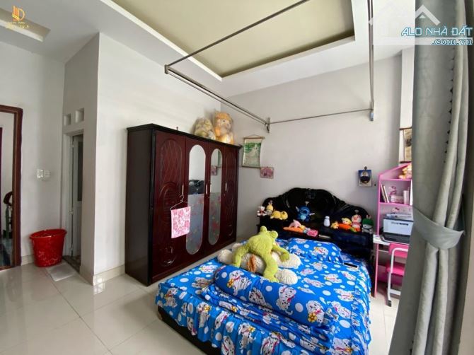 Bán Nhà Gò Vấp Hẻm 8M 5 Tầng 4,5×18 Dương Quảng Hàm F5 8,xTỷ - 1