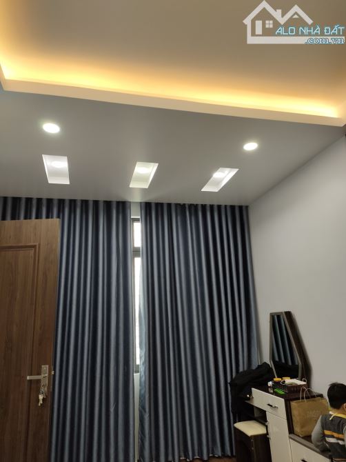 Bán gấp giá rẻ thang máy Đê Trần Khát Chân 34m, 6 tầng, mặt tiền 3.4m, 9 tỷ Hai Bà Trưng. - 1