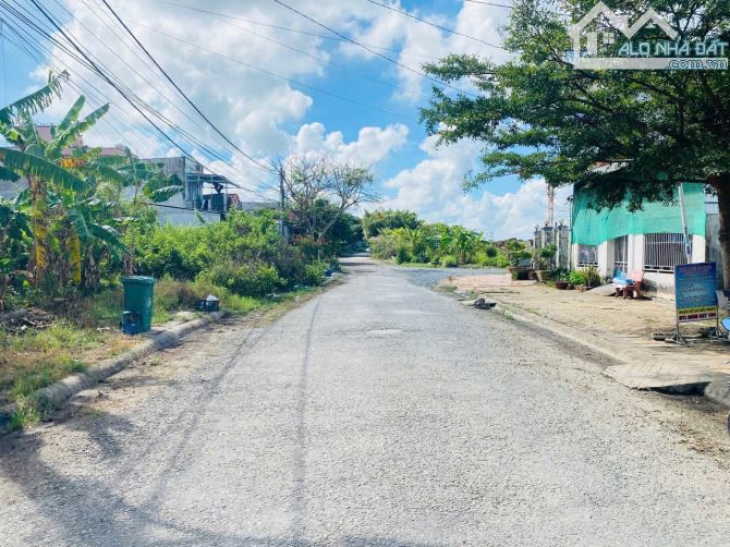 CẶP NỀN ĐẸP 200m2 - ĐƯỜNG SỐ 3 KHU ĐÔNG PHÚ- H. ĐÔNG BẮC- KẾ BÊN TRỤC CHÍNH - GIÁ DĐẦU TƯ - 1