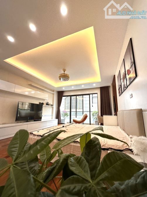 Bán nhà Huỳnh Thúc Kháng,Pháo Đài Láng - 81m2 - 22 phòng ngủ full đồ - ngõ ba gác - 24,99 - 1