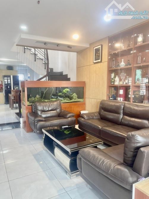 Bán nhà 3 tầng, 100m², 10.5 tỷ, Bình Quới, P.28, Bình Thạnh - 1