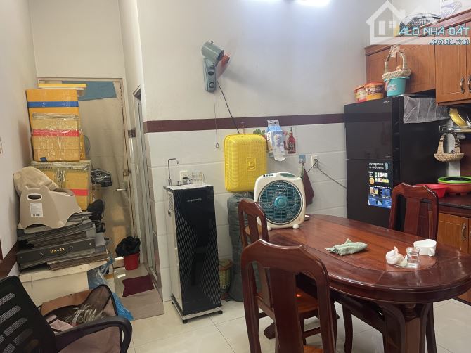 BÁN NHÀ CHÍNH CHỦ GÓC 2 MẶT TIỀN KINH DOANH MỸ HUỀ TRUNG CHÁNH HÓC MÔN. - 1