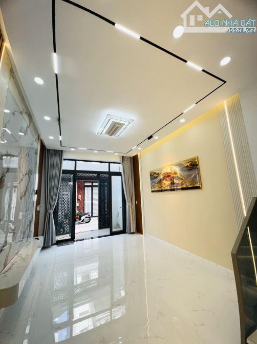 CẦN BÁN NHÀ  HẺM ÔTÔ 5M. HƯƠNG LỘ 2. DT. 70M2. 3 TẦNG KIÊN CỐ – GIÁ CHỈ 5.8 TỶ - 1