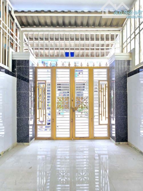 bán nhà hẻm 2266 Huỳnh Tấn Phát, Phú Xuân Nhà Bè DT 3x18 m gồm 3 lầu giá cực rẻ chỉ 2,49 ỷ - 1