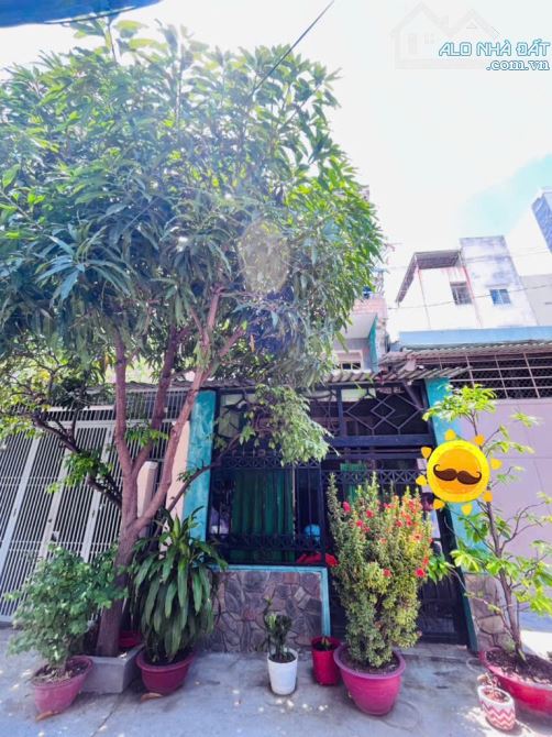 Bán nhà 3 tầng mặt tiền đường Hồ Thành Biên gần đường Phạm Hùng P5Q8 chỉ nhỉn 7 tỉ - 1