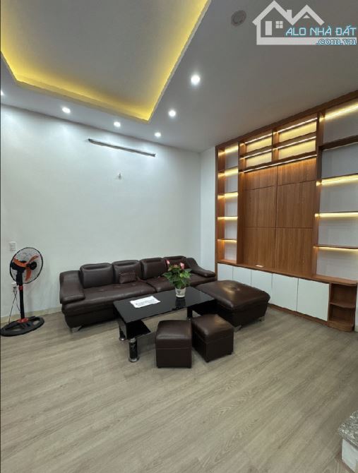 BÁN NHÀ ĐẸP PHỐ ĐẶNG VŨ HỶ – 32m2 x 5 Tầng, Mặt Tiền 4m – Chỉ Nhỉnh 5 Tỷ - 1