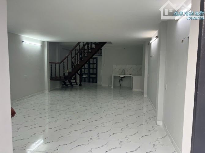 Cho Thuê Nhà gần Đỗ Xuân Hợp 50m2 9tr 1T1L - 1