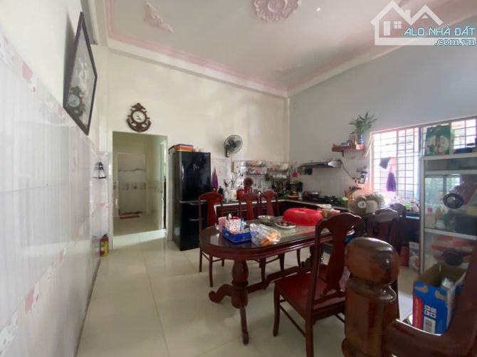NHÀ 3 TẦNG LÔ GÓC CHẾ LAN VIÊN - DT 240 M2 - GIÁ 27.X TỶ - 1