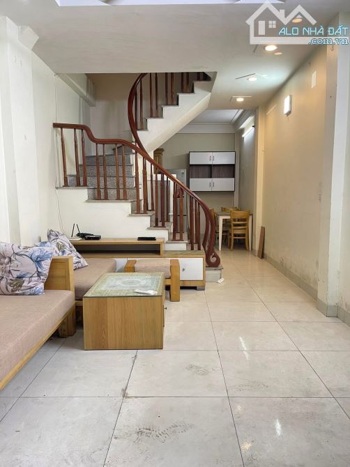 Bán Nhà Ngõ 87 Yên Xá, Thanh Trì, 35m, 5 tầng, Ngõ Thông 5.6 tỷ - 1