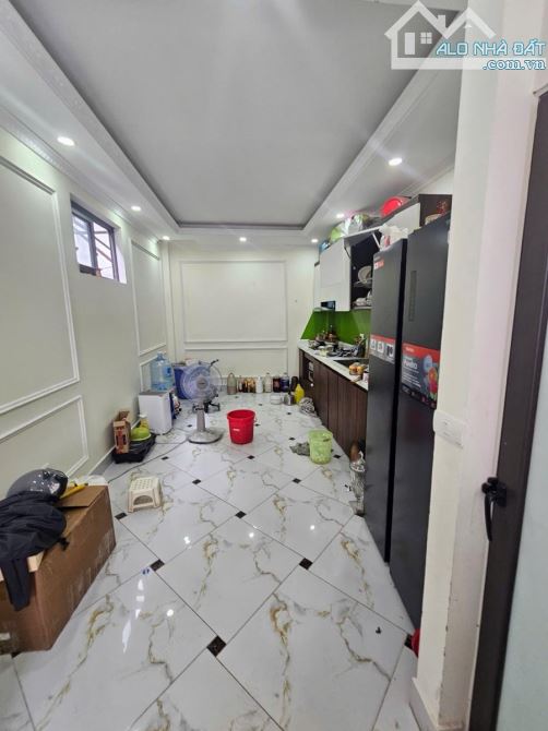 ❌Bán Nhà Lạc Long Quân - Cầu Giấy - 32m2 x 5 tầng - 6 tỷ 1 - 100m ra phố. - 1
